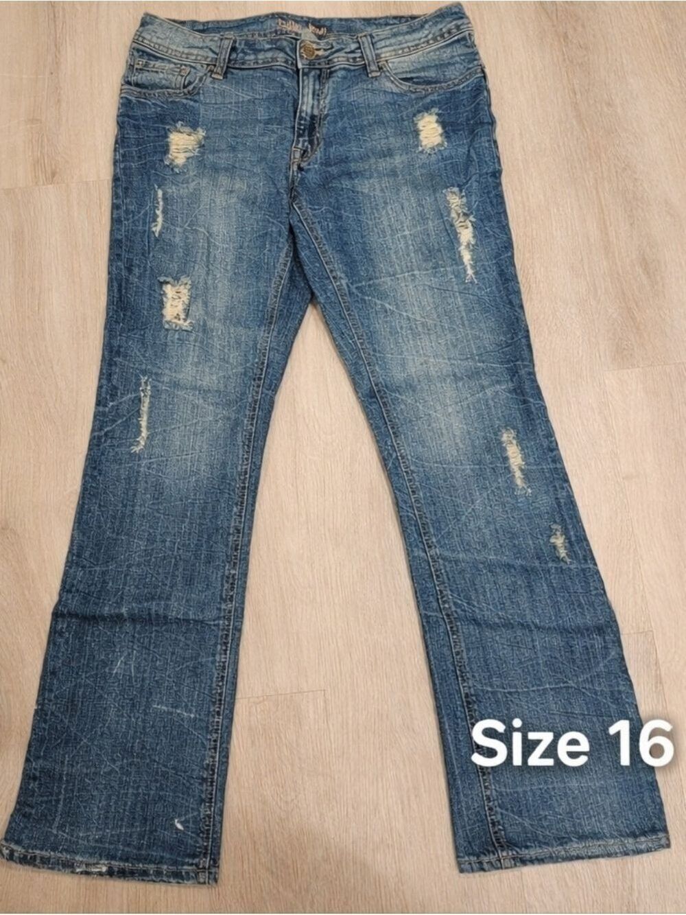 Suko Jeans Distressed Bootcut Jeans Womens 16 Y2K Rhinestone Button